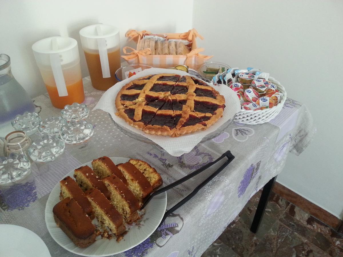 B&B Civico22 Civitanova Marche Exteriör bild